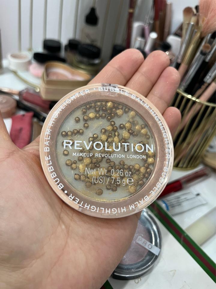 Хайлайтер Makeup Revolution Bubble Balm