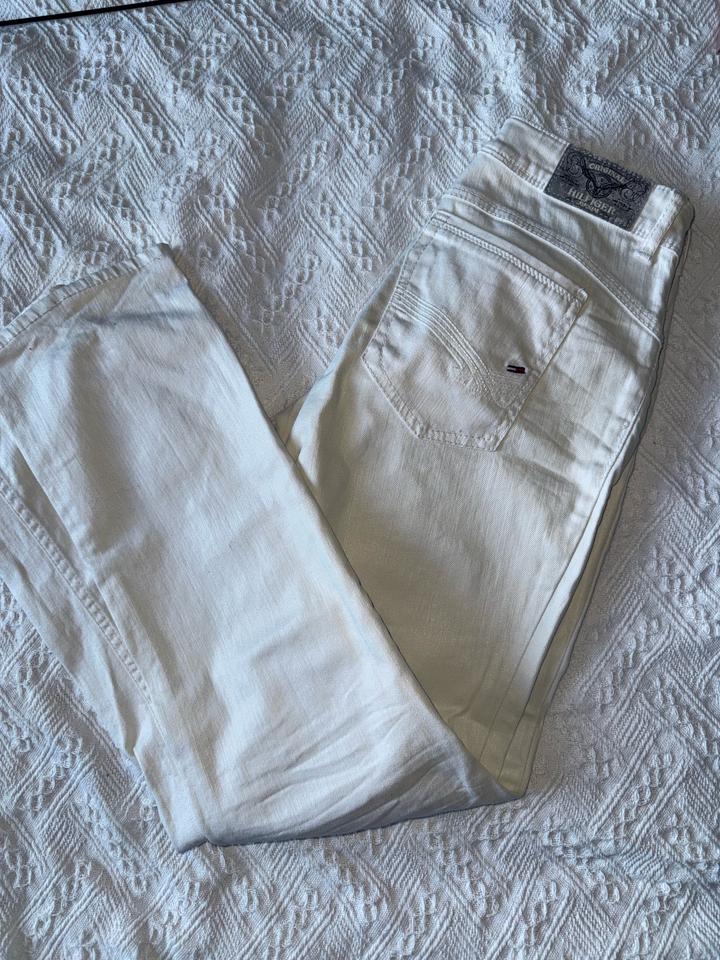 Tommy Hilfiger