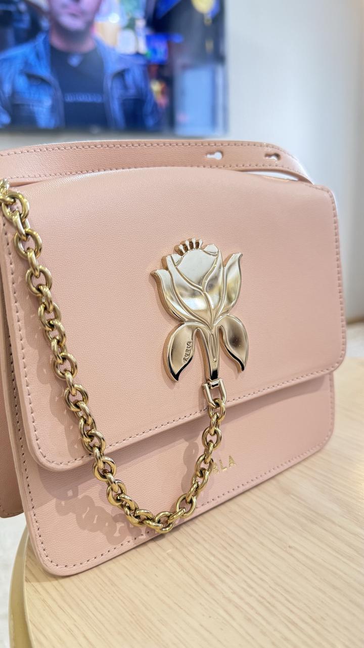 Продам сумочку Furla