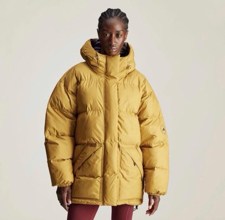 Пуховик adidas by Stella McCartney