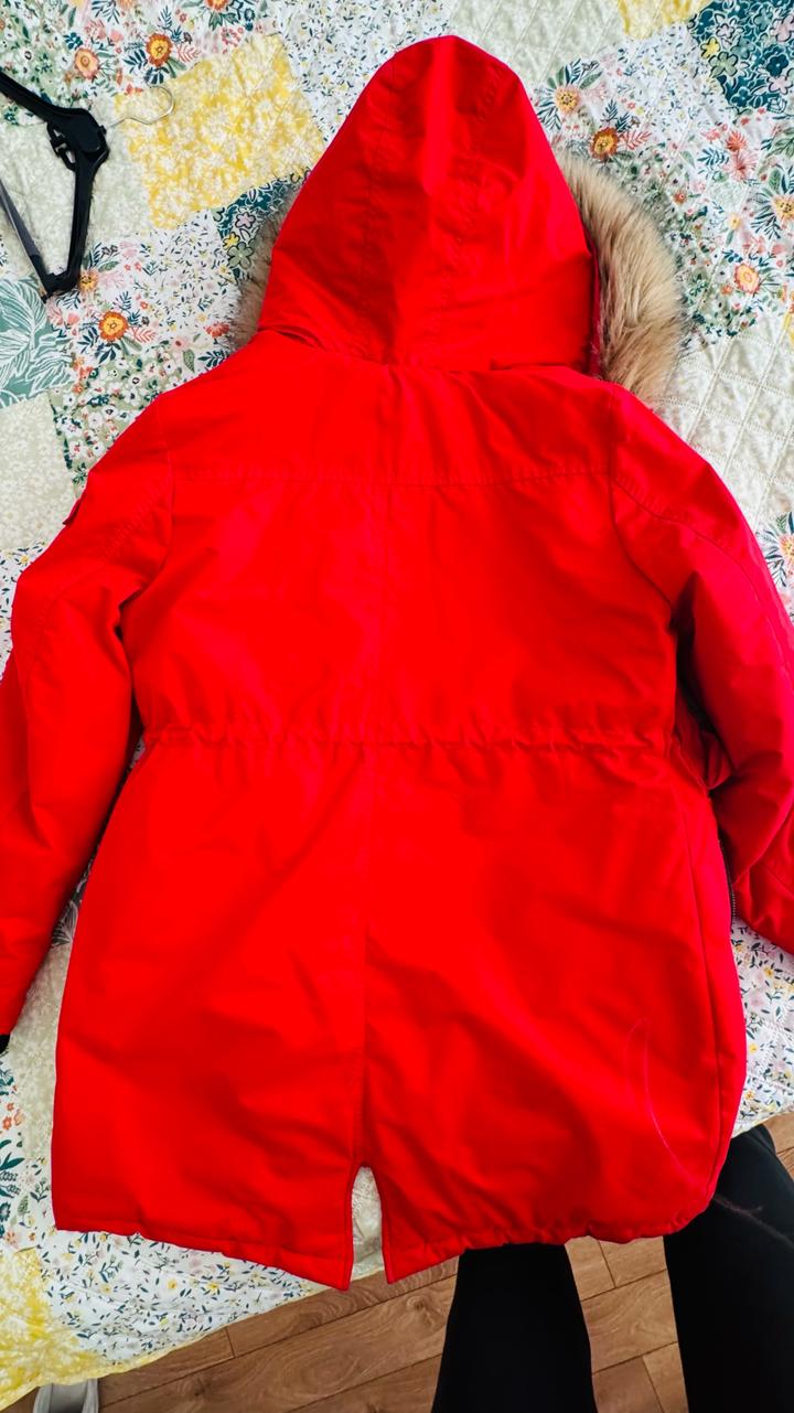 Парка Superdry S-M размер женская