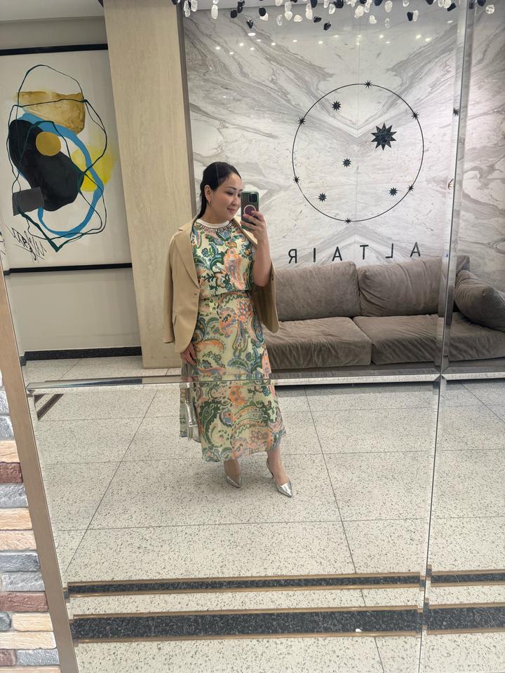 Gizia Платье миди