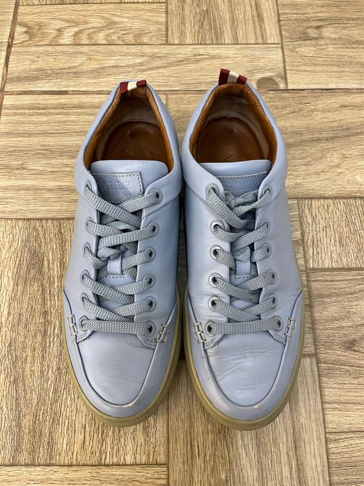 Bally