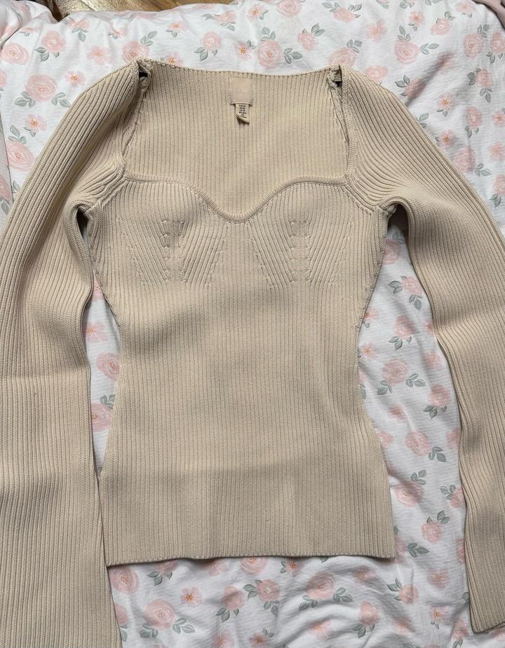 Бежевый лонгслив H&M