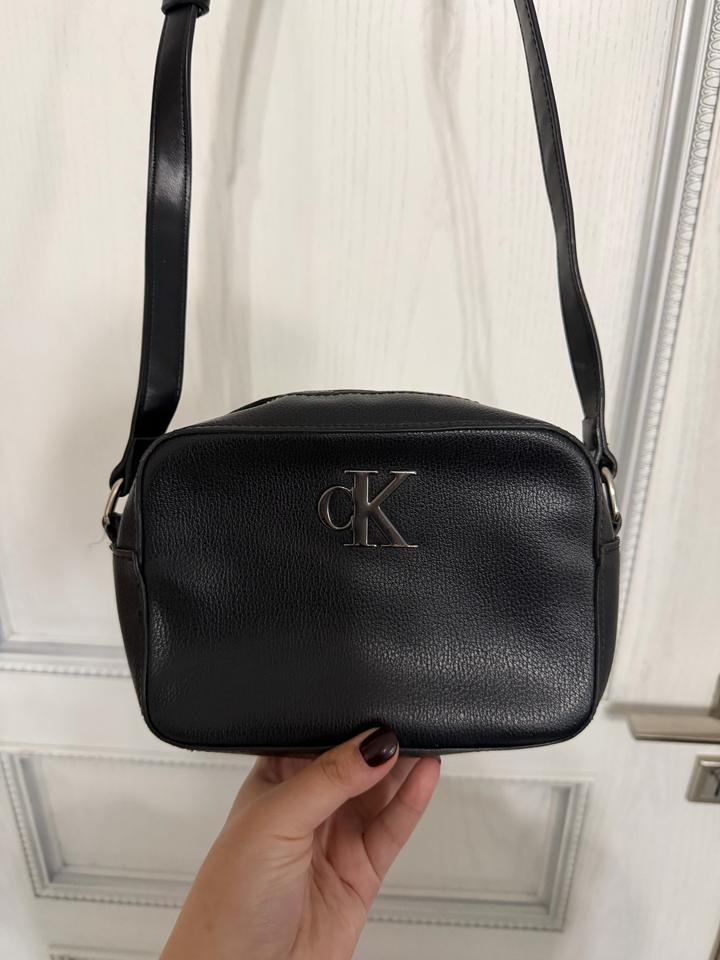 Сумка кросс-боди Calvin Klein Jeans