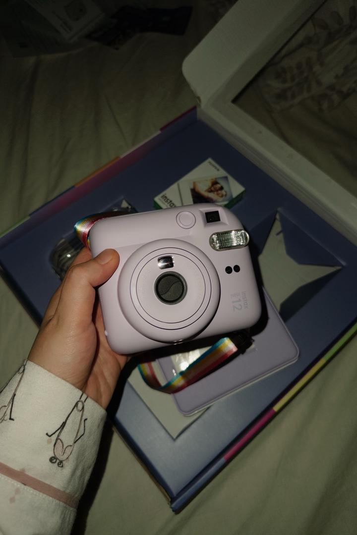 Instax