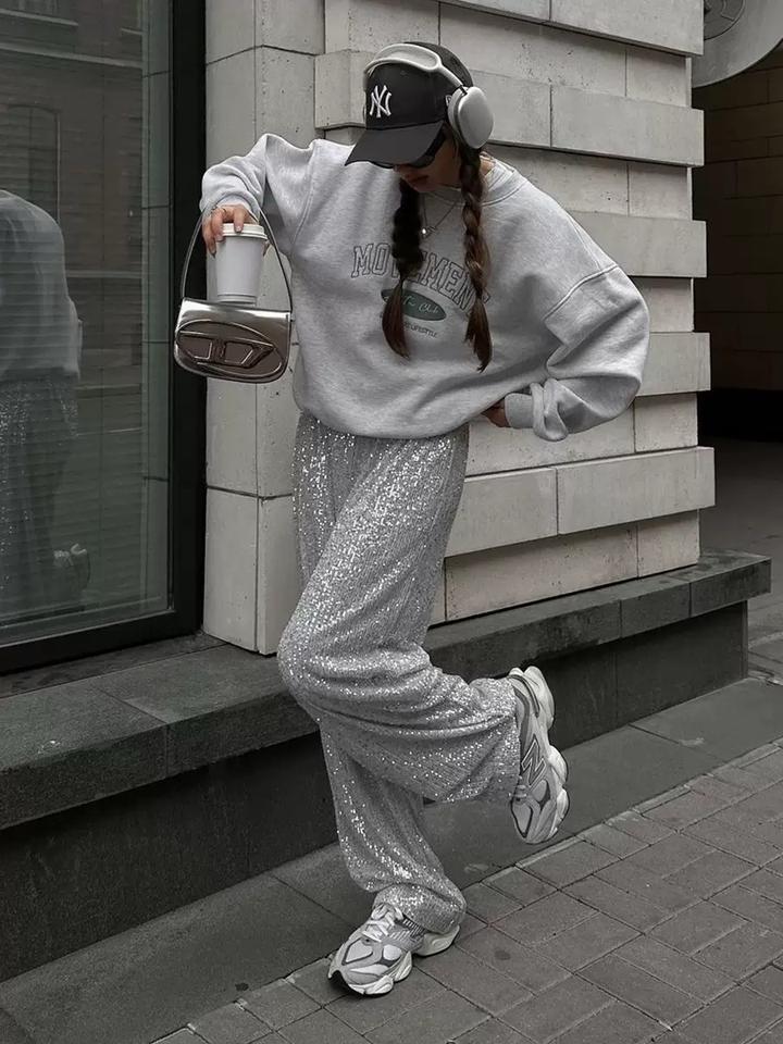 Брюки в пайетку