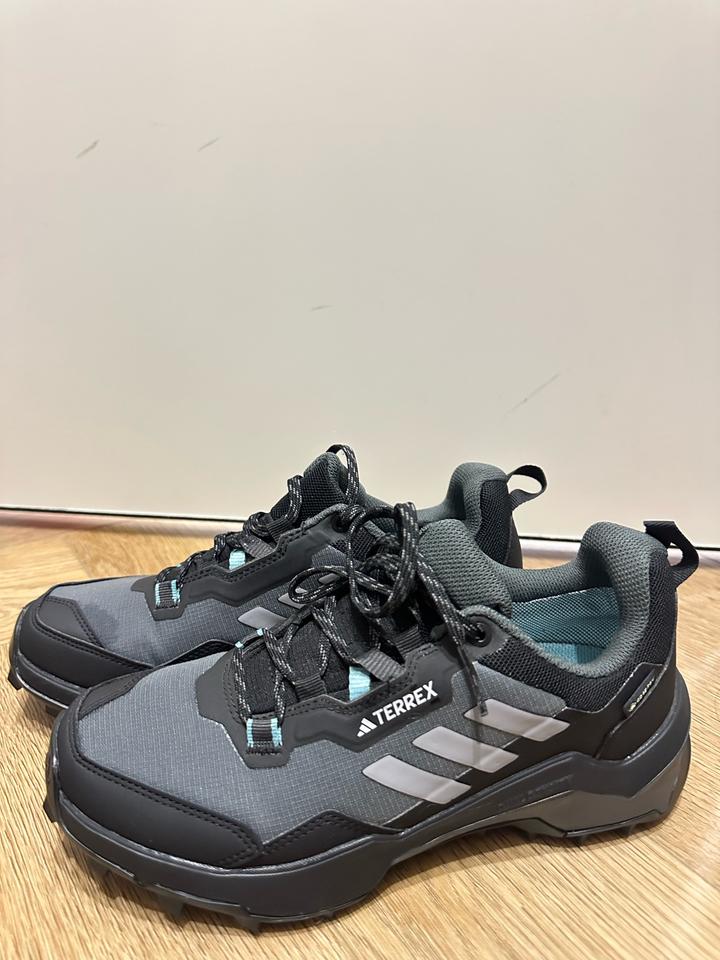 кроссовки adidas terrex