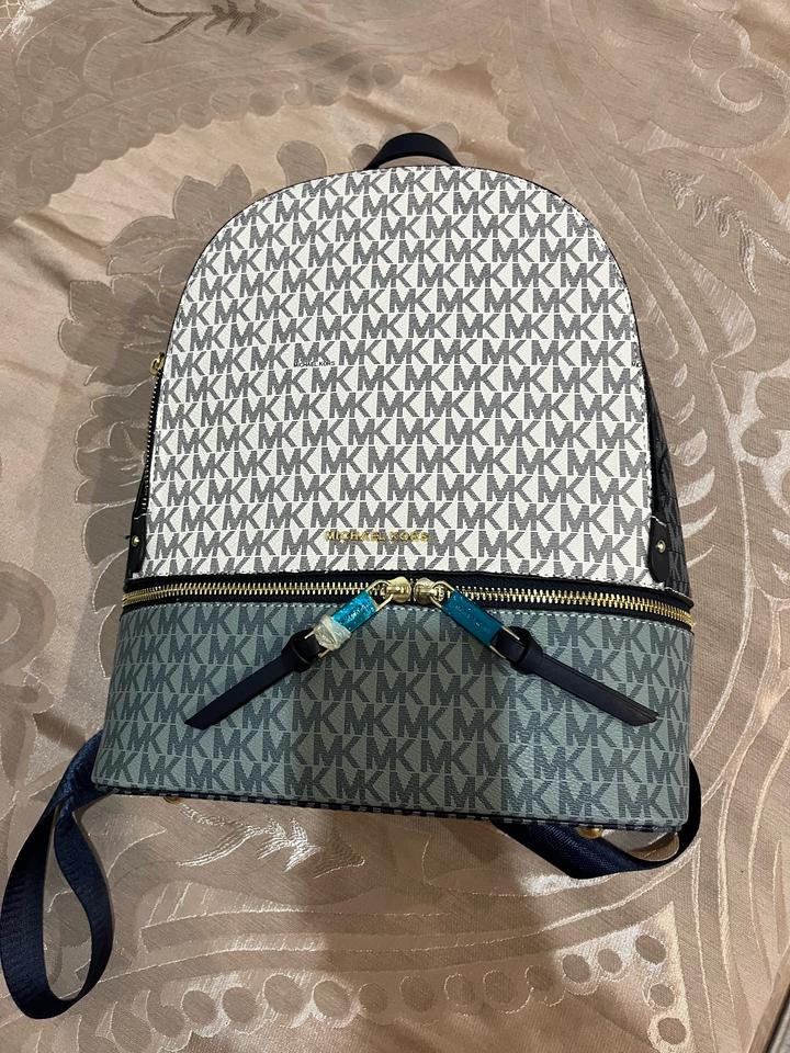 Рюкзак Michael Kors