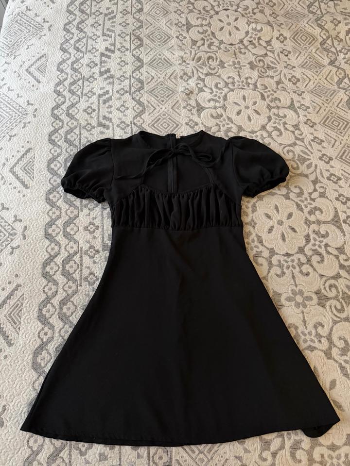 1001 Dress