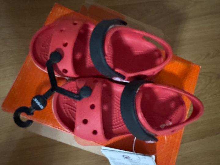 Crocs