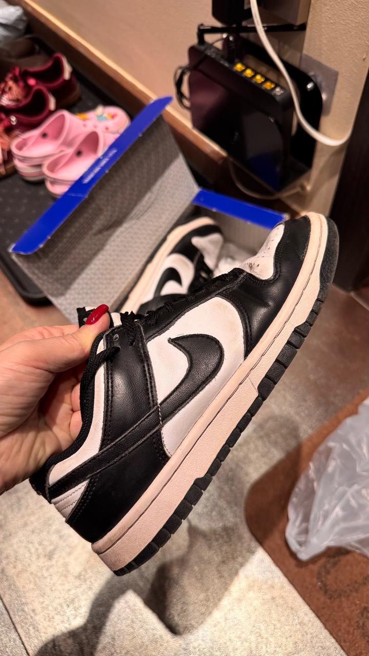 Кроссовки Nike
