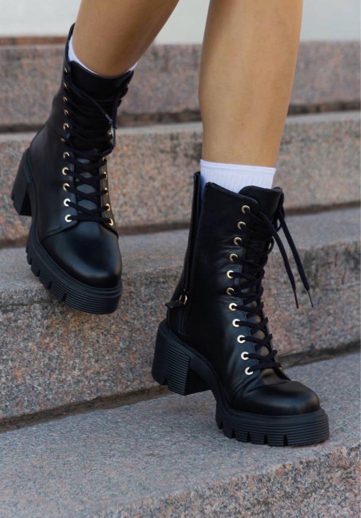 Stuart Weitzman
