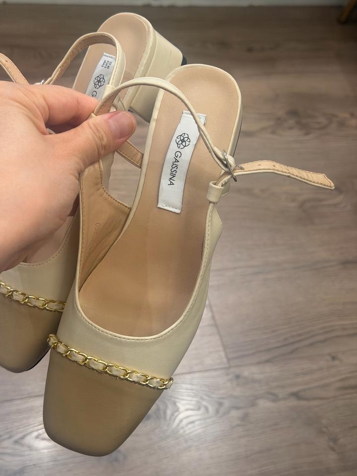 Туфли GAISSINA новая 39-40р