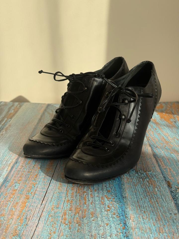 Женские кожаные туфли Givenchy