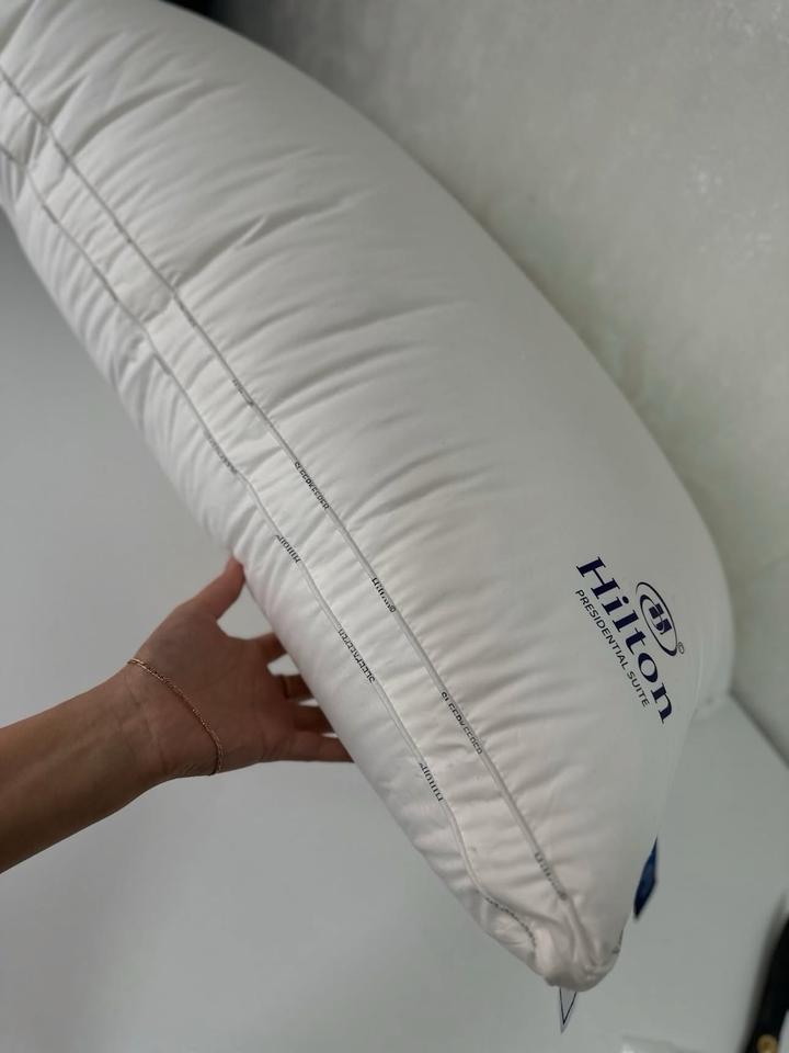 Подушка Hilton