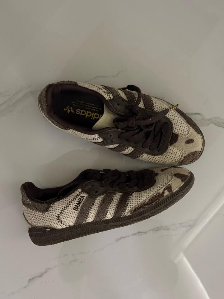 Кроссовки adidas Samba