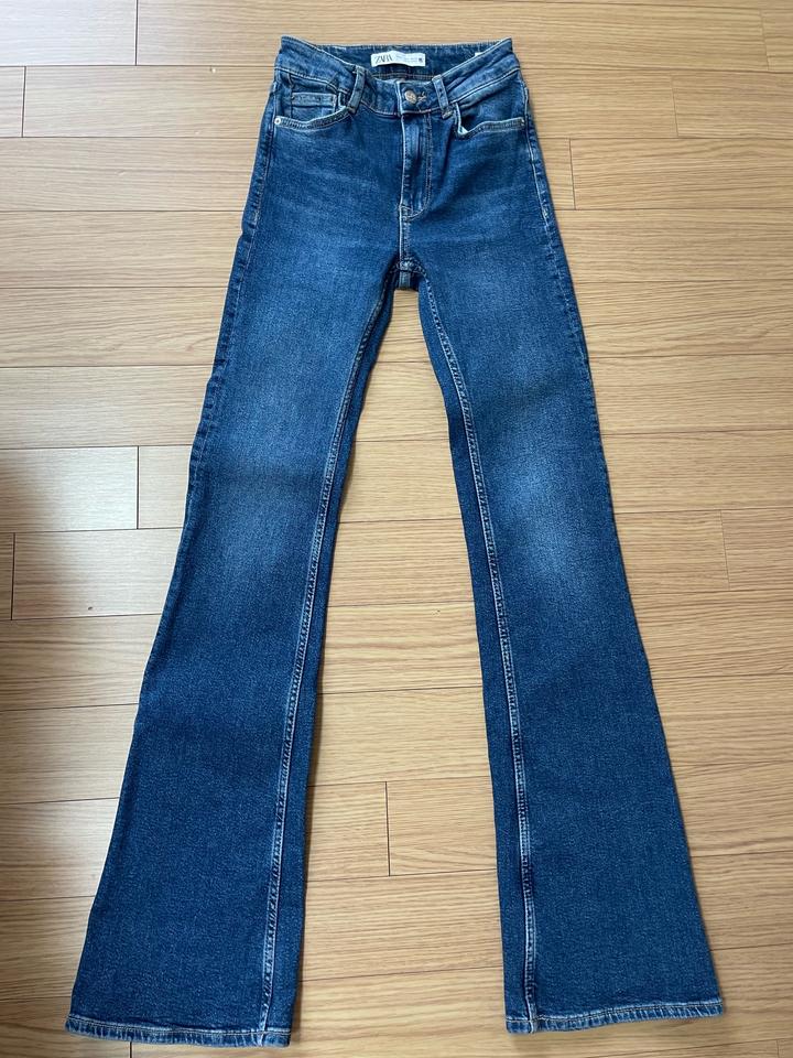 Zara Джинсы