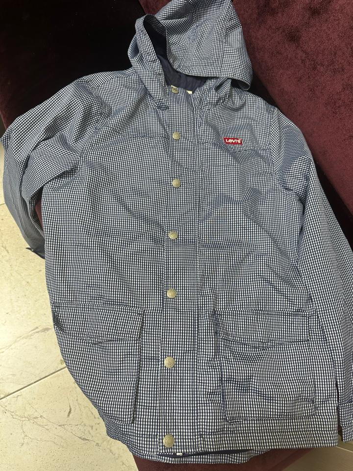 Levi's