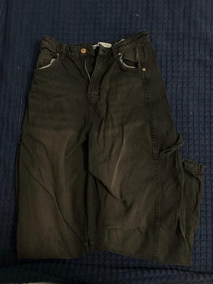 Джинсы Bershka