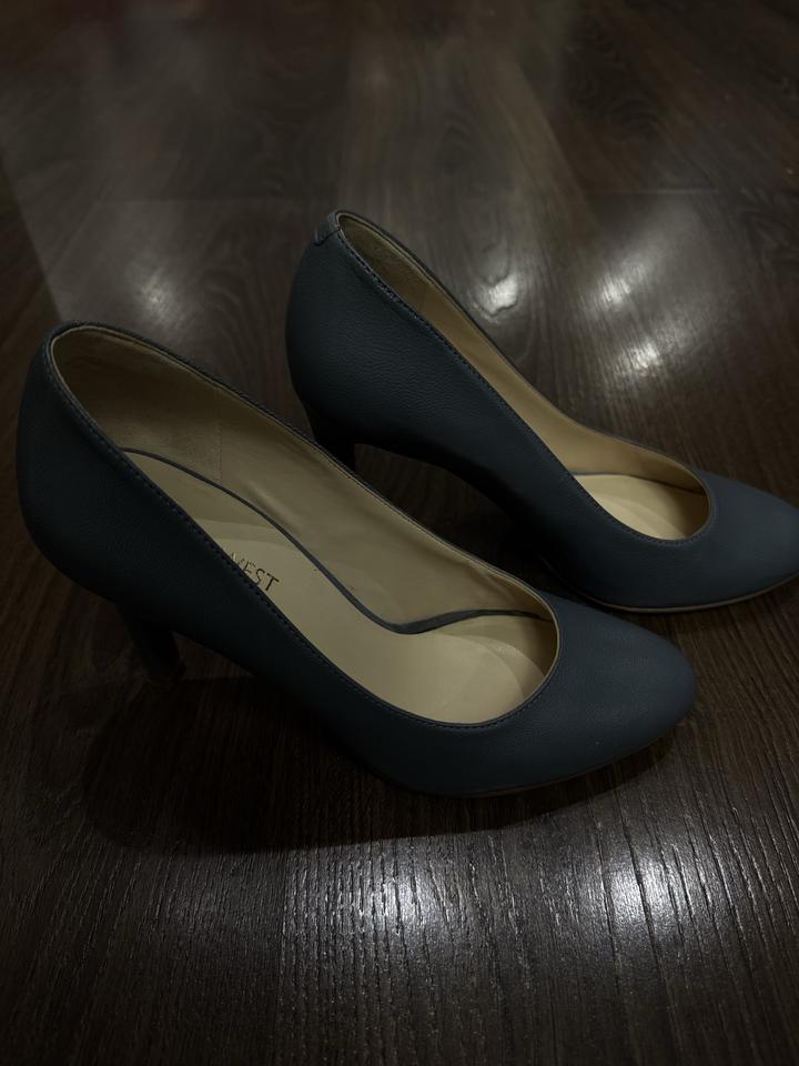 Nine West