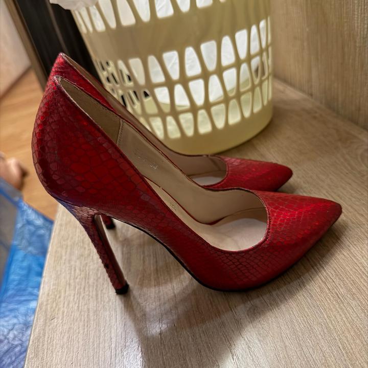 Туфли Christian Louboutin