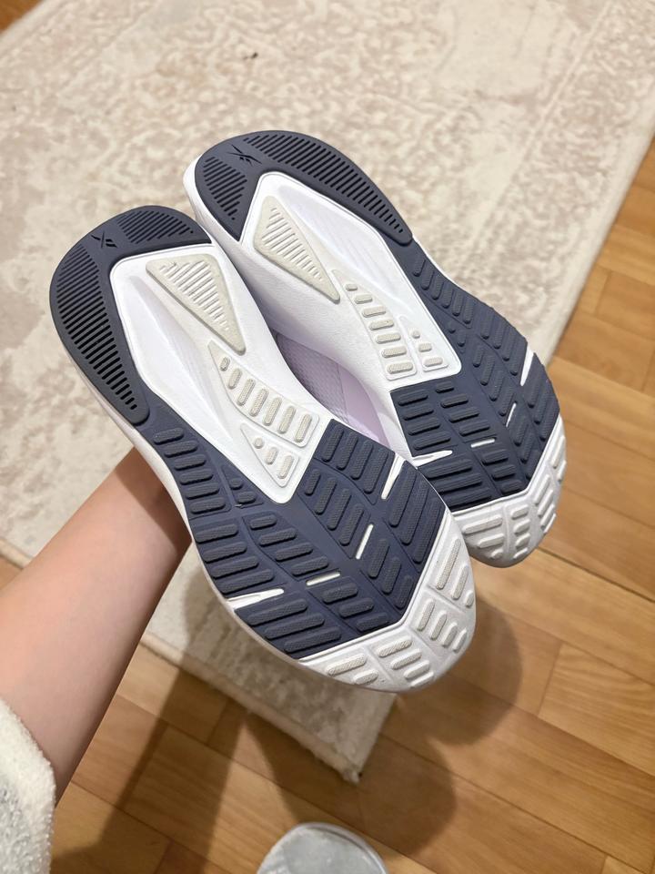 Кроссовки Reebok