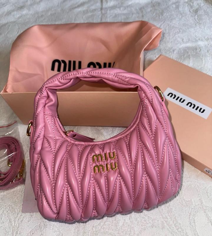 Сумка от miu miu