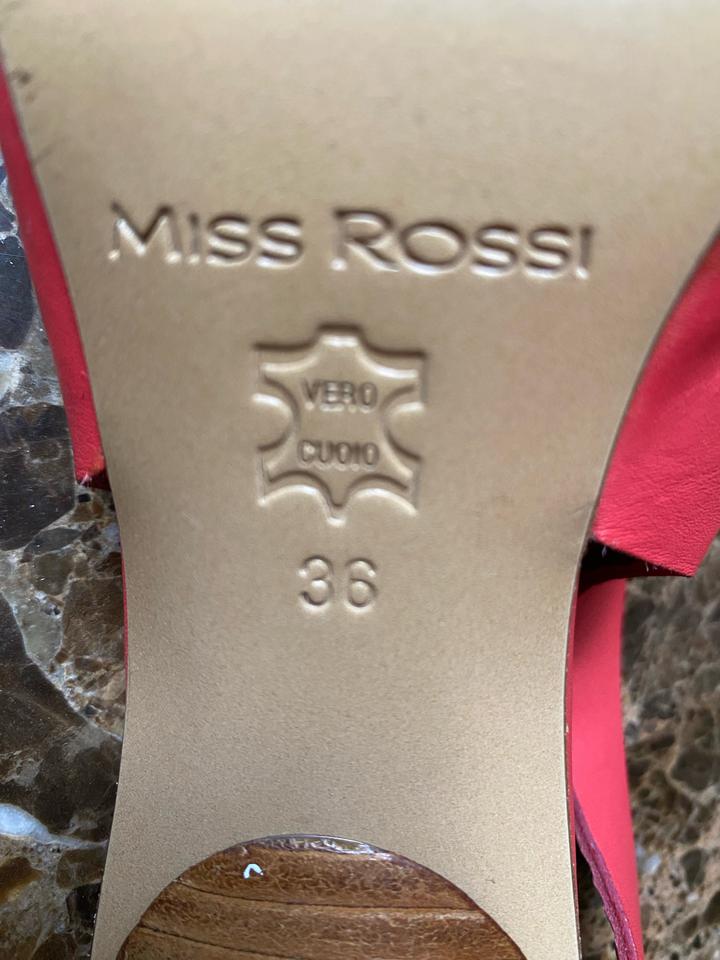 Miss Rossi