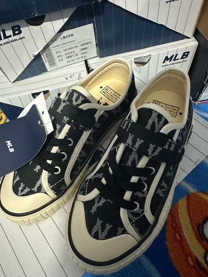 MLB