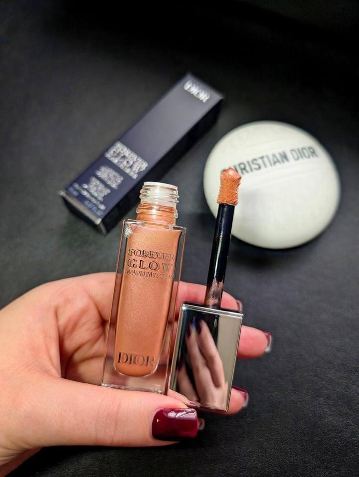Хайлайтер Dior Forever Glow Maximizer
