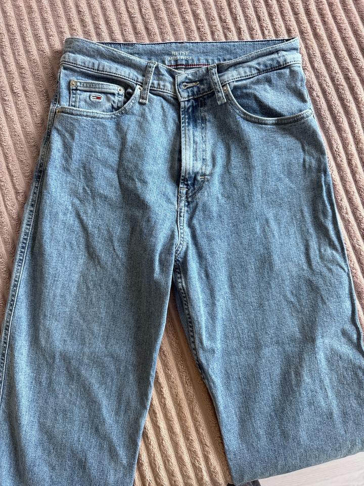 Tommy Jeans