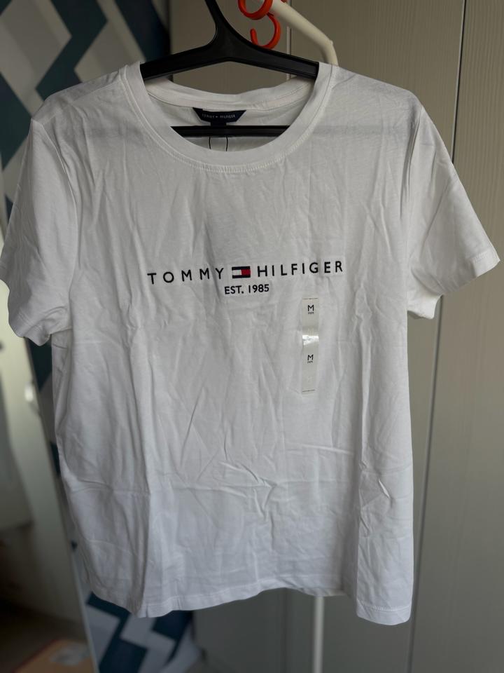 Женская футболка Tommy Hilfiger