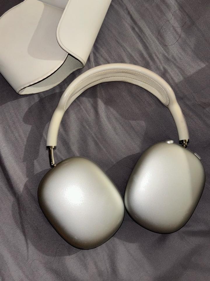 Наушники Apple AirPods Max