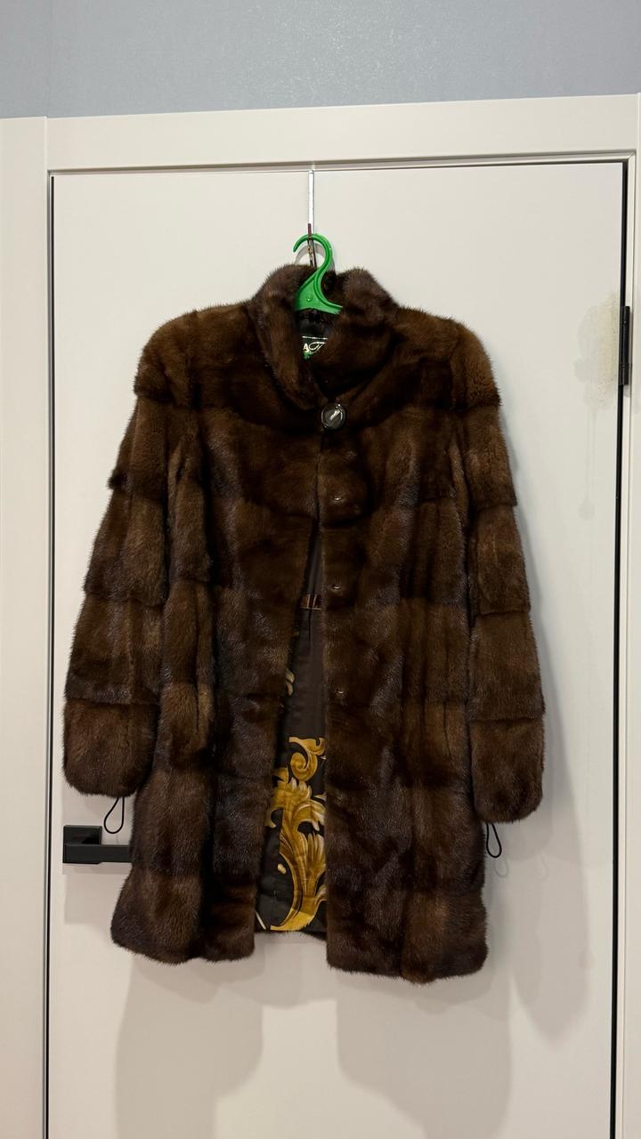 MINK – North America’s Finest Furs