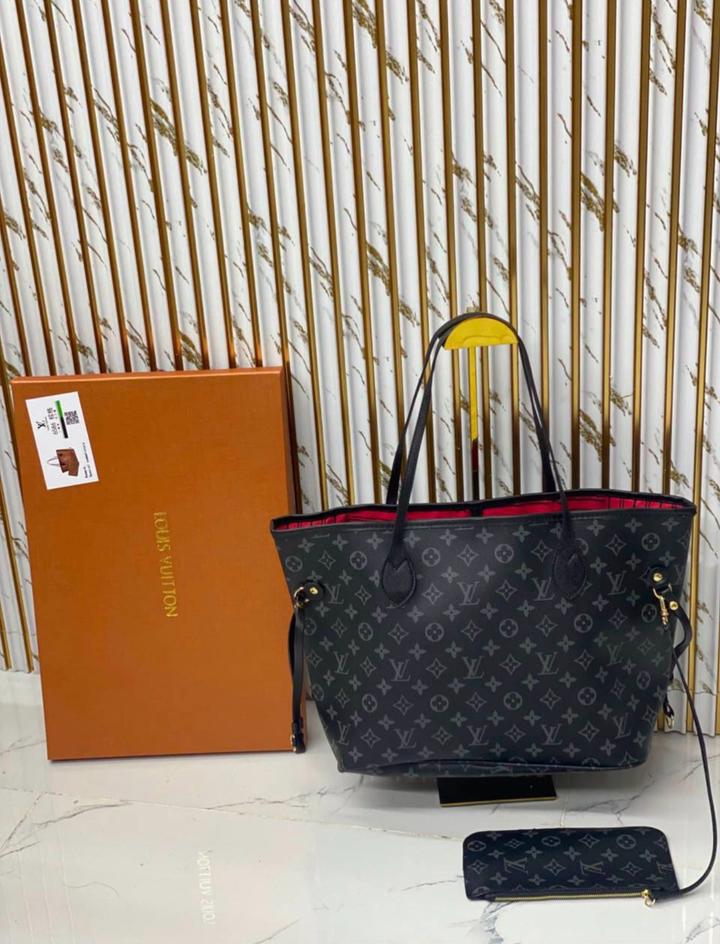 Сумка Louis Vuitton