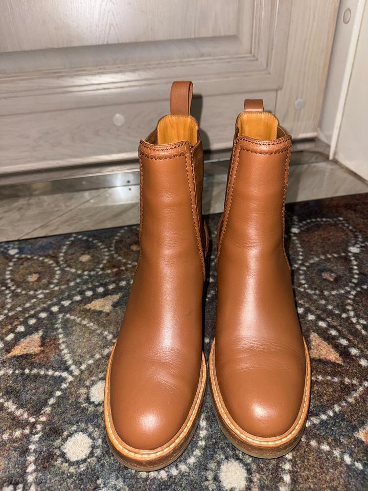 Chloé
