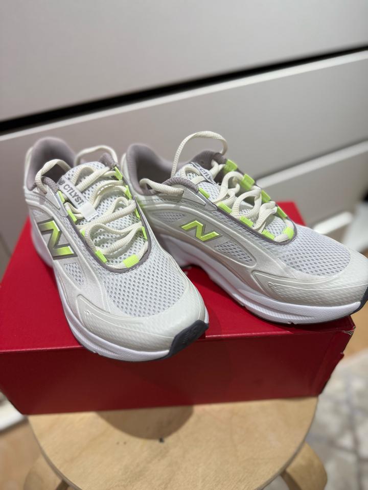 Кроссовки New Balance