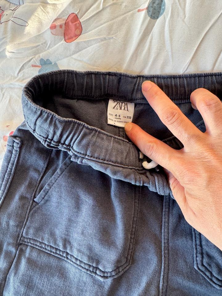 Брюки Zara джинсы 110
