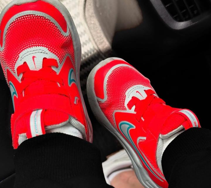 Кроссовки Nike