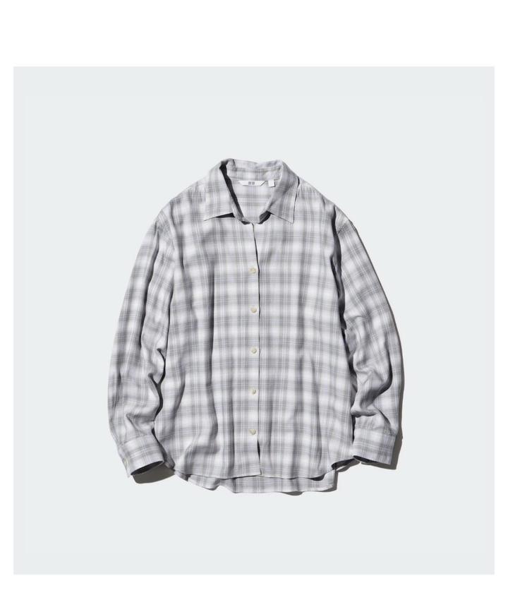 Серая рубашка Uniqlo