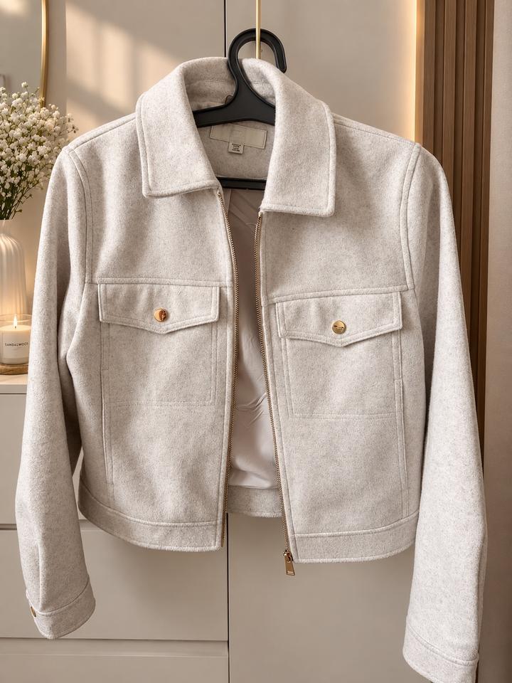 Zara Укороченная куртка на молни