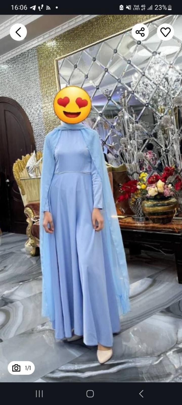 Платье с накидкой