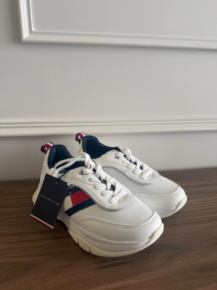 Кроссовки Tommy Hilfiger