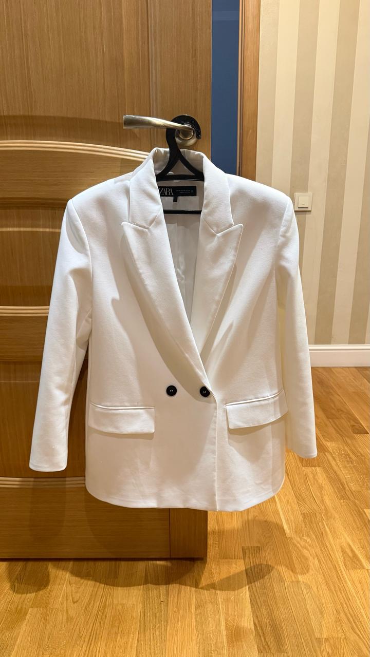 Двубортный пиджак ZARA