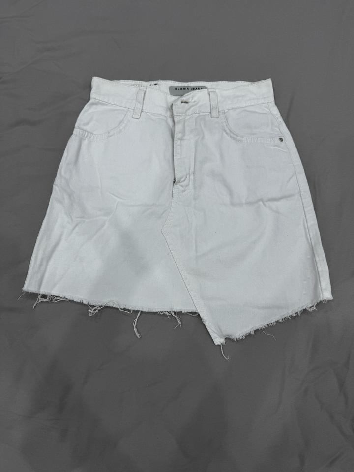 GLO jeans