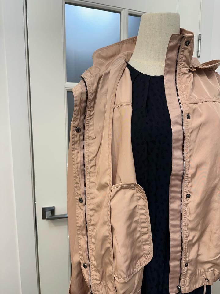 Ветровка ZARA BASIC