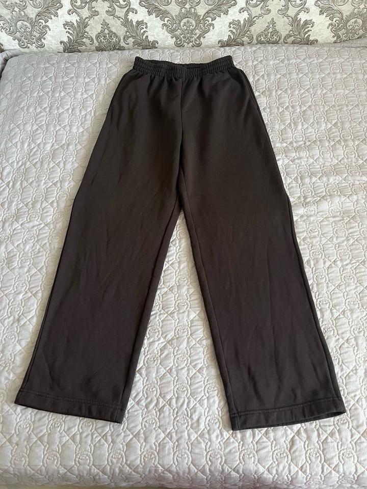 H&M