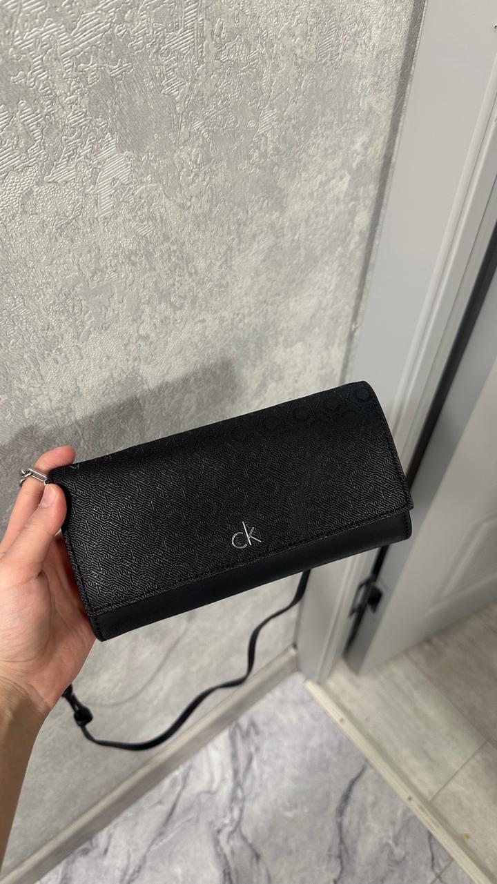 Клатч Calvin Klein