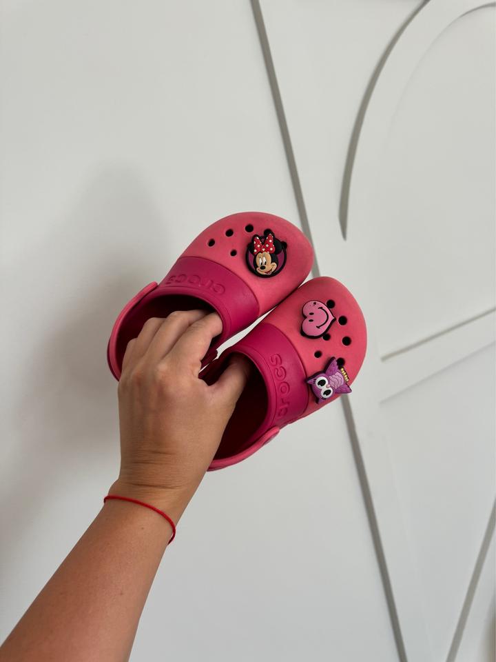 Crocs